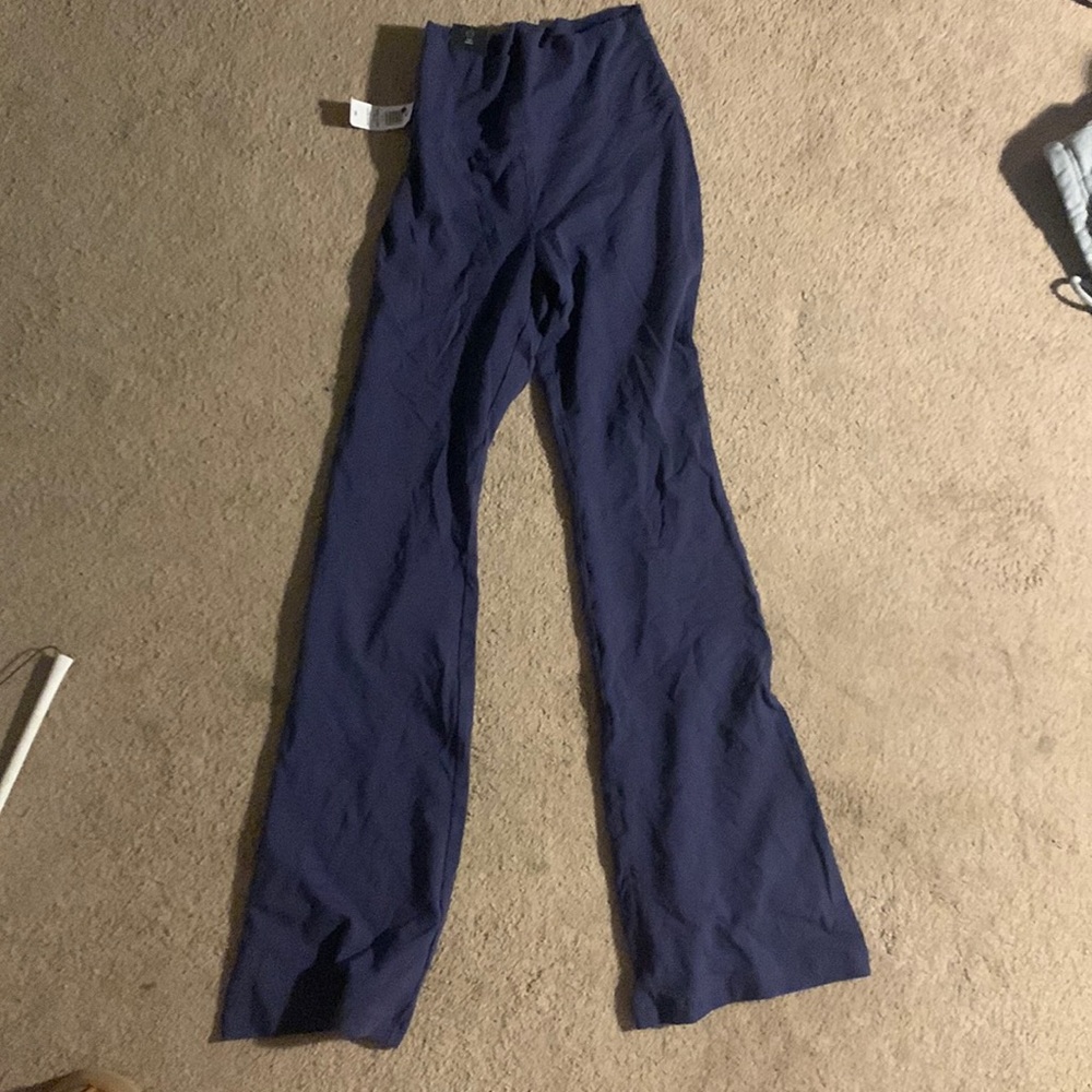 Aritzia TnaCHILL HI-RISE Atmosphere Flare Leggings